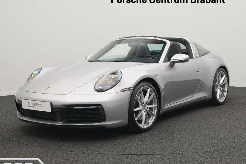Porsche 911 (2021)