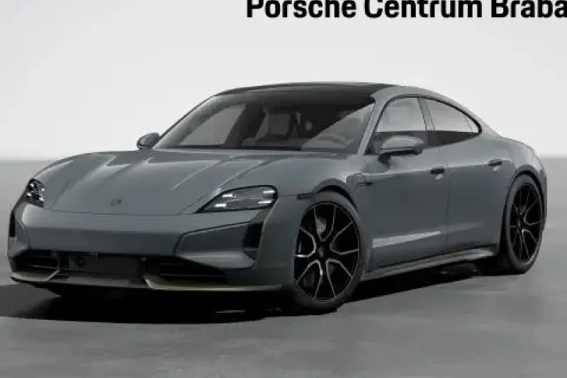 Porsche Taycan (2024)