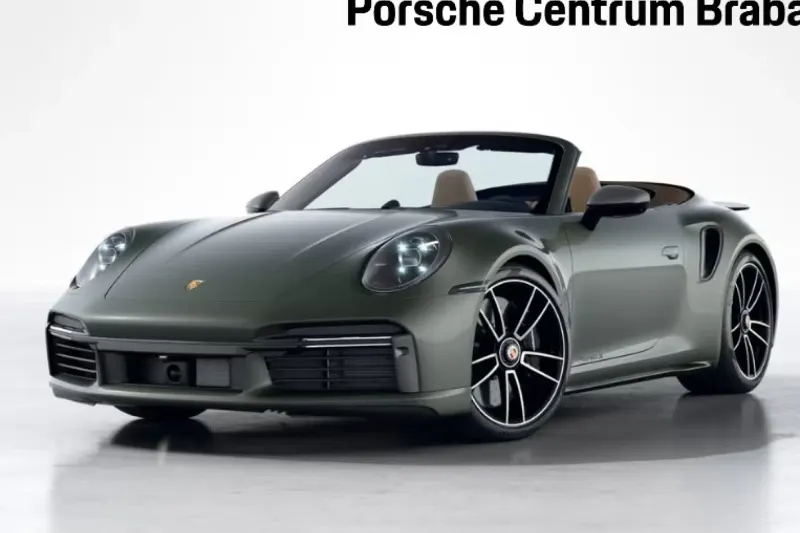 Porsche 911 (2022)