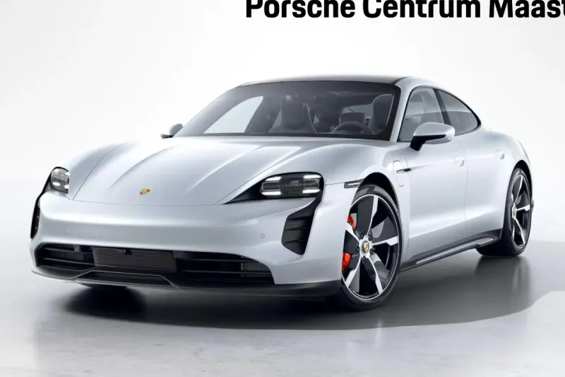 Porsche Taycan (2022)