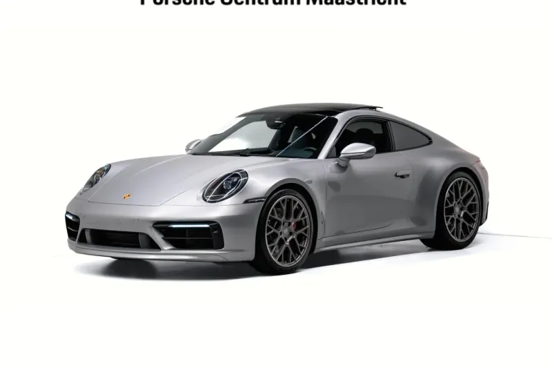Porsche 911 (2023)