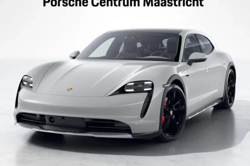 Porsche Taycan (2021)