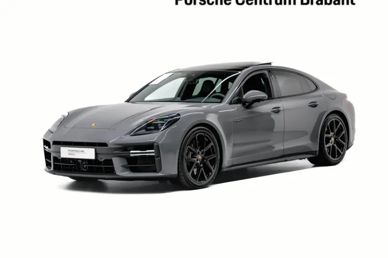 Porsche Panamera (2024)