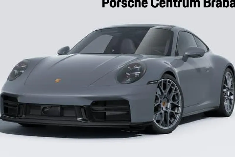 Porsche 911 (2025)