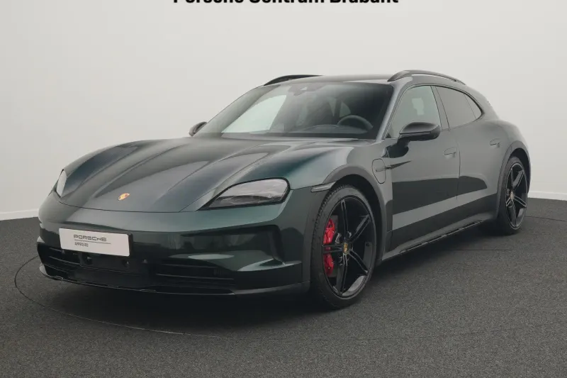 Porsche Taycan (2024)