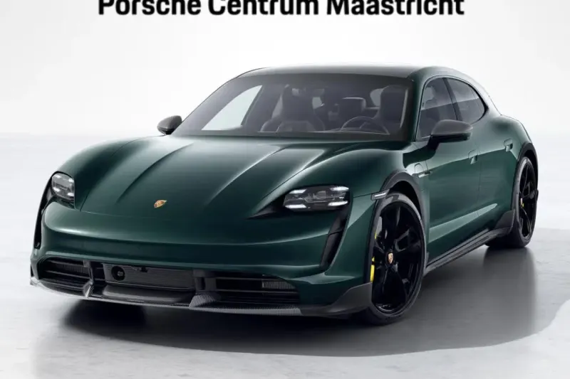 Porsche Taycan (2022)