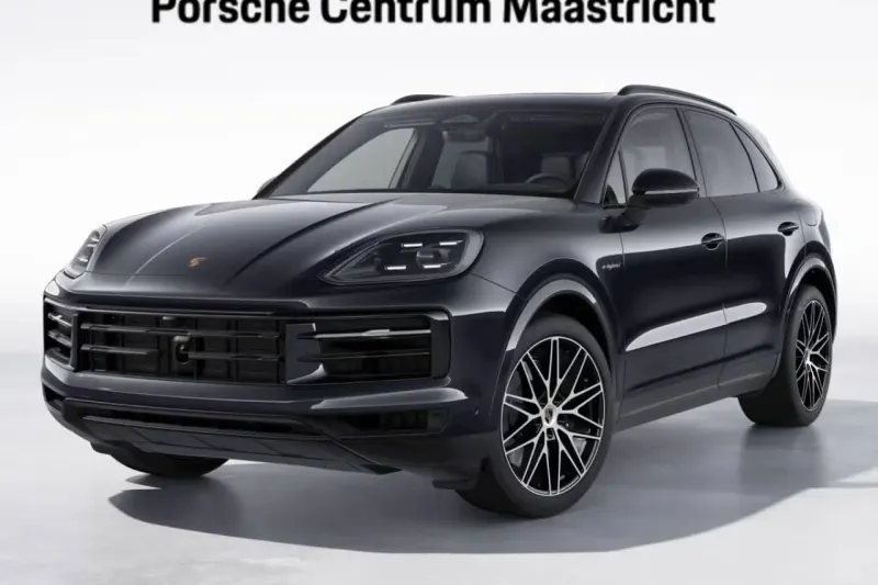 Porsche Cayenne (2023)