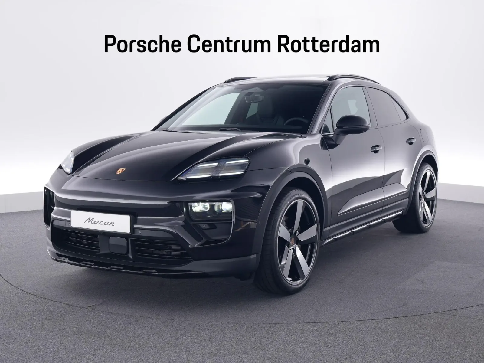 Porsche Macan (2025) — foto 1