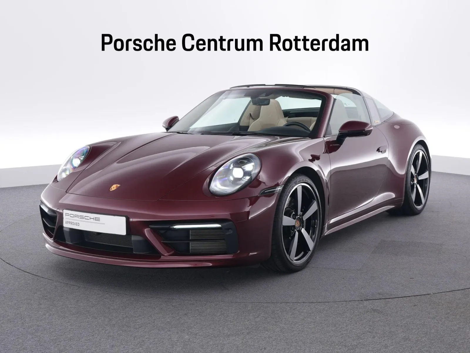 Porsche 911 (2021) — foto 1