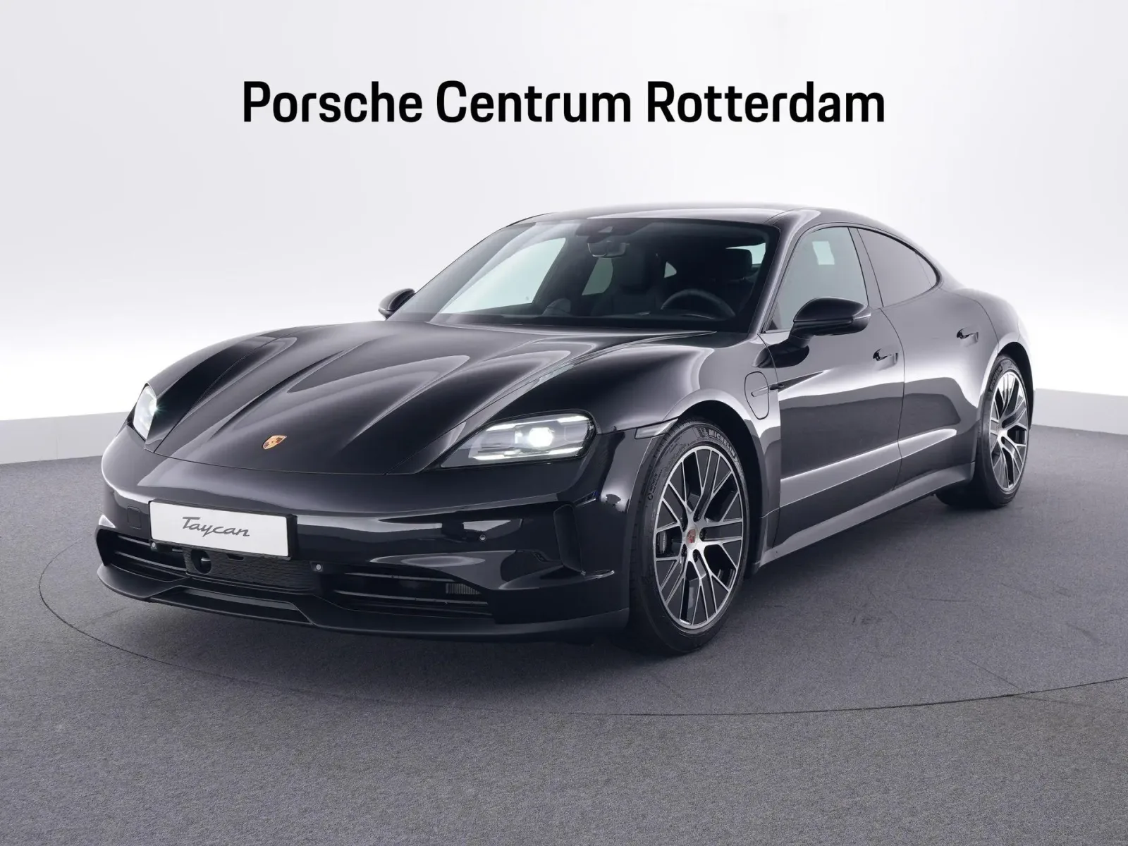 Porsche Taycan (2025) — foto 1