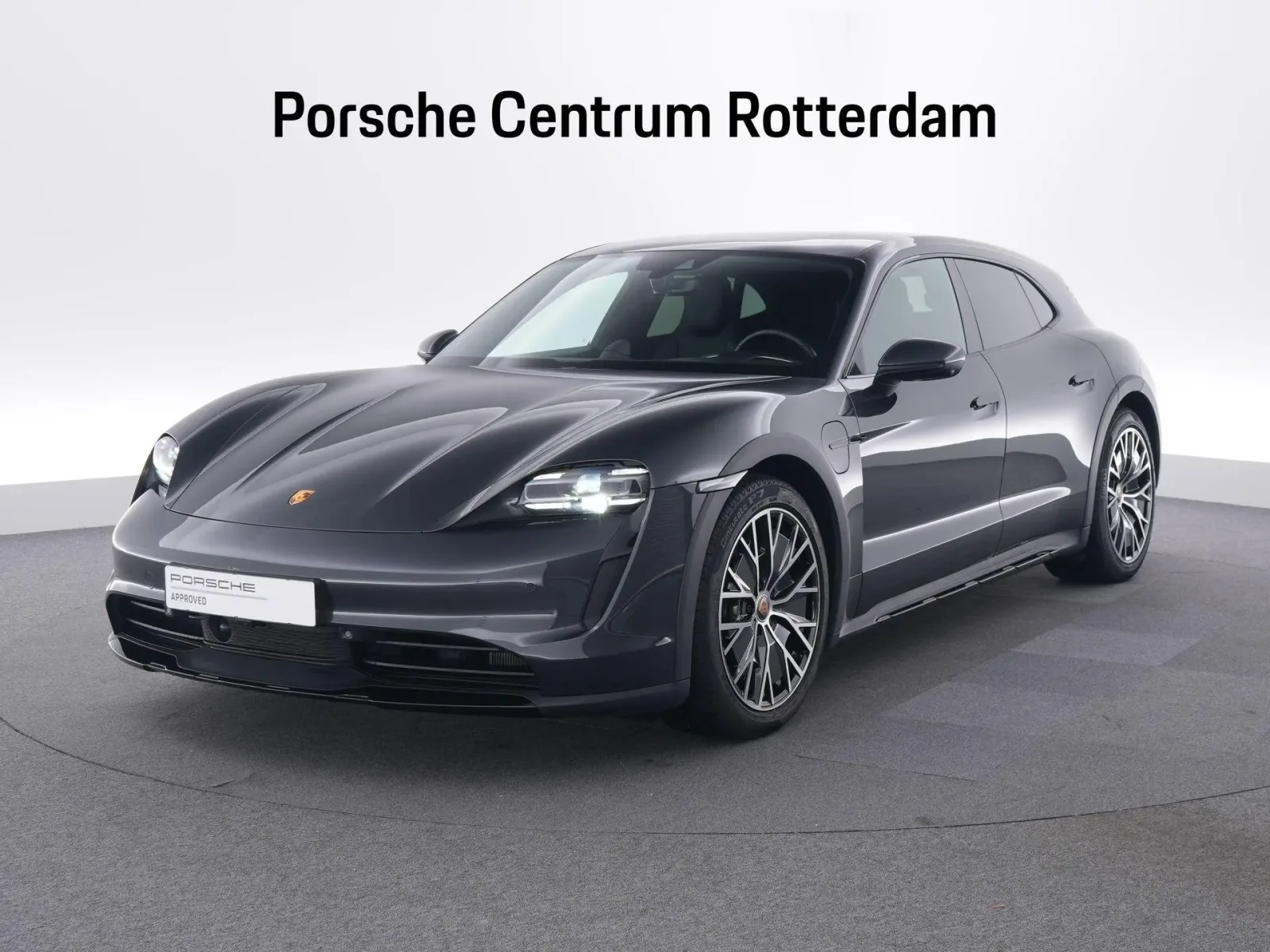 Porsche Taycan (2023) — foto 1