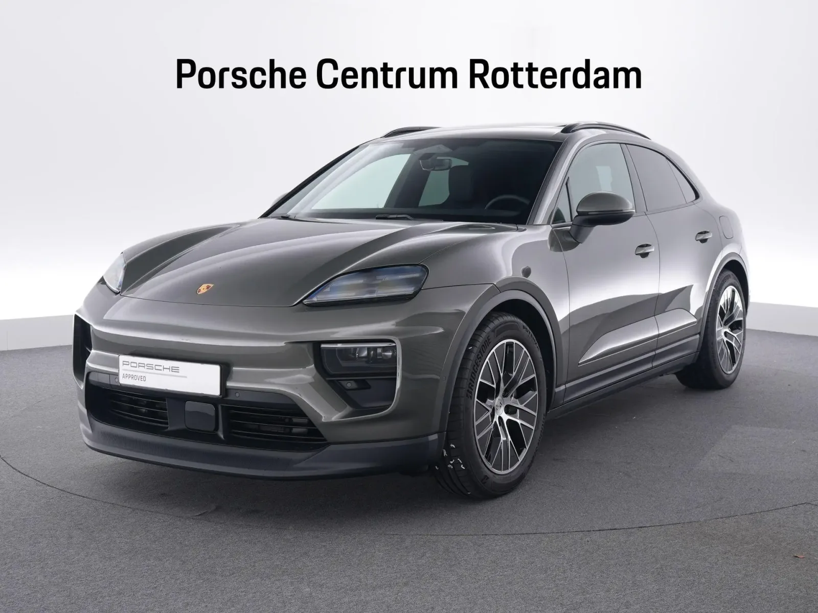 Porsche Macan (2026) — foto 1
