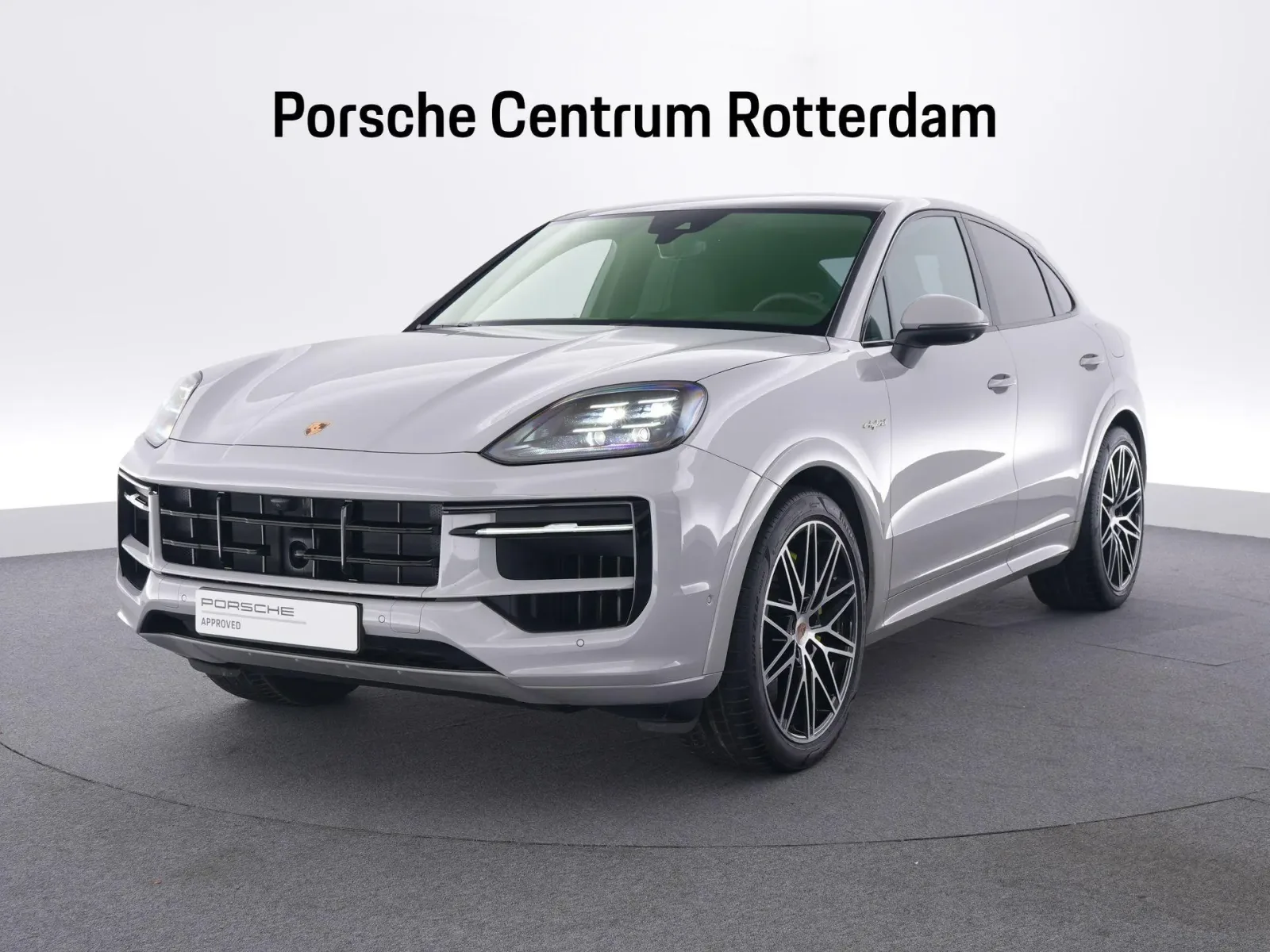 Porsche Cayenne (2024) — foto 1