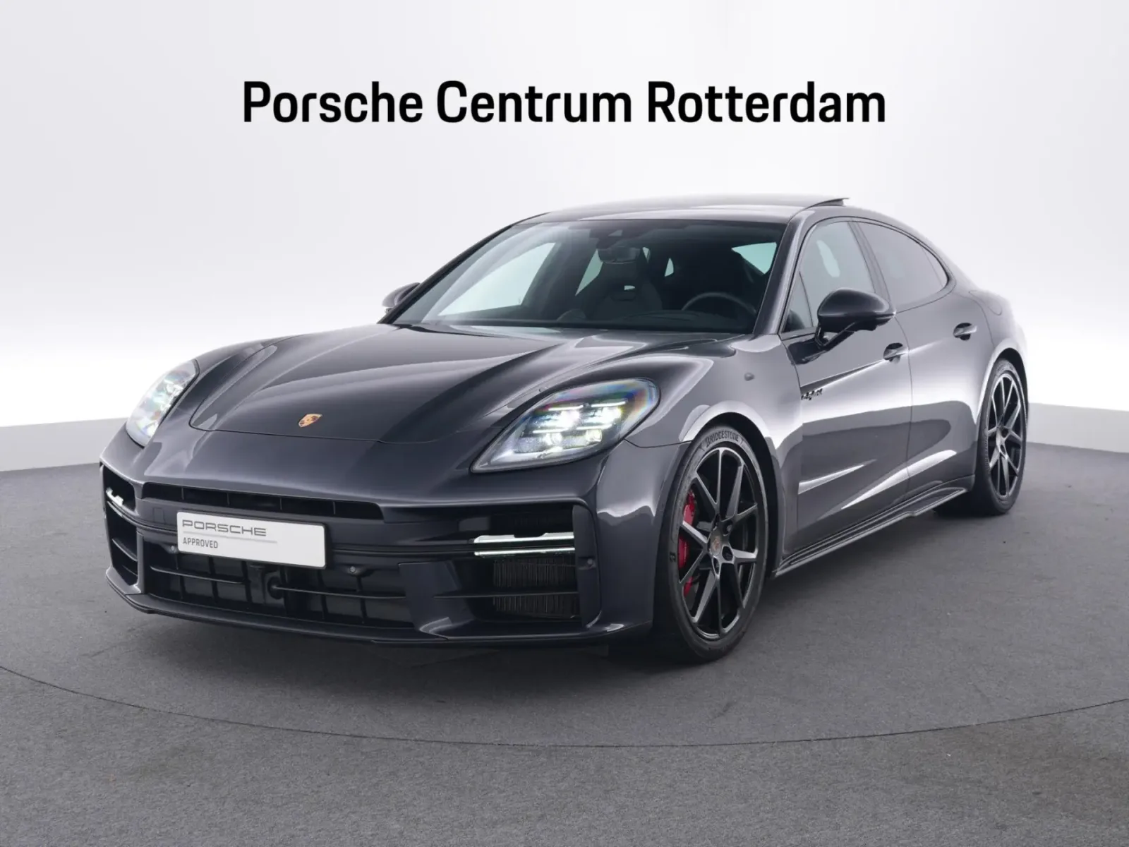 Porsche Panamera (2024) — foto 1