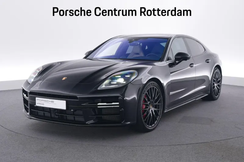 Porsche Panamera (2024)