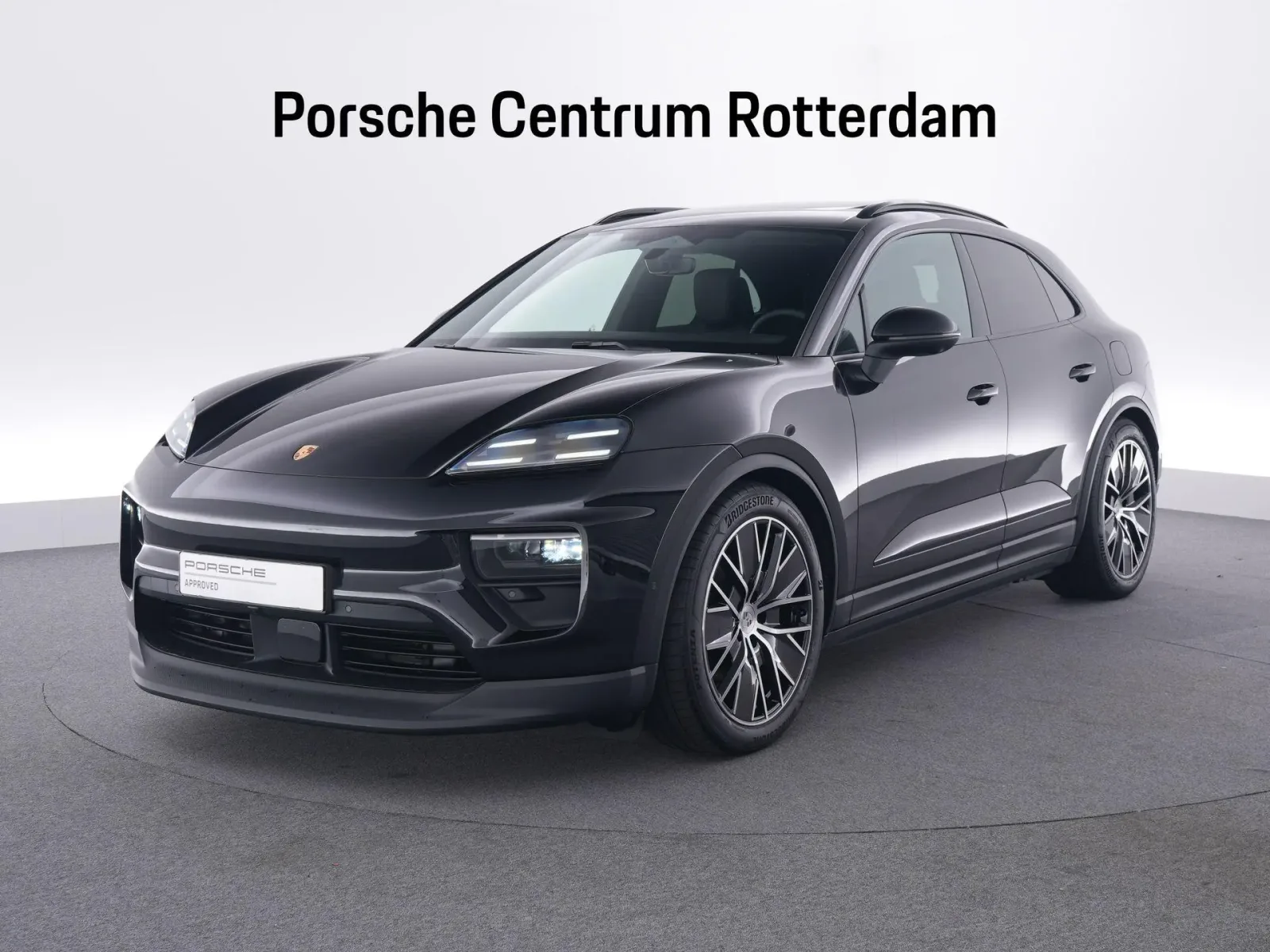 Porsche Macan (2026) — foto 1