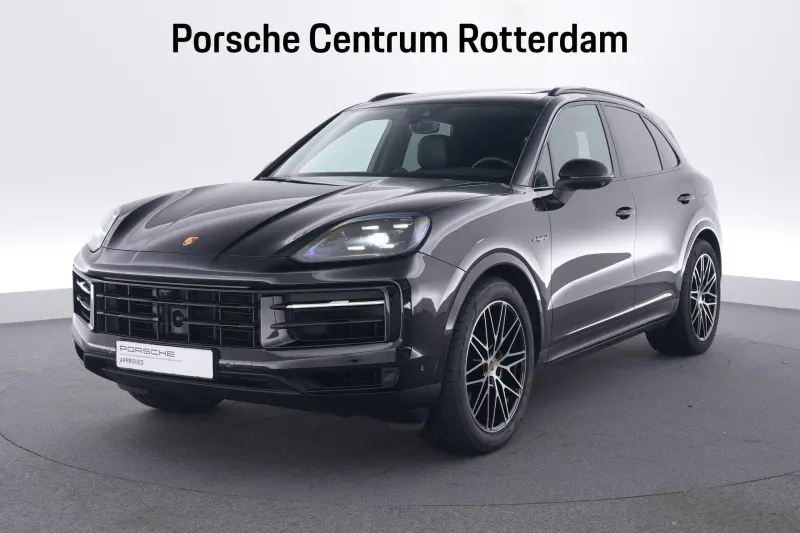 Porsche Cayenne (2023)