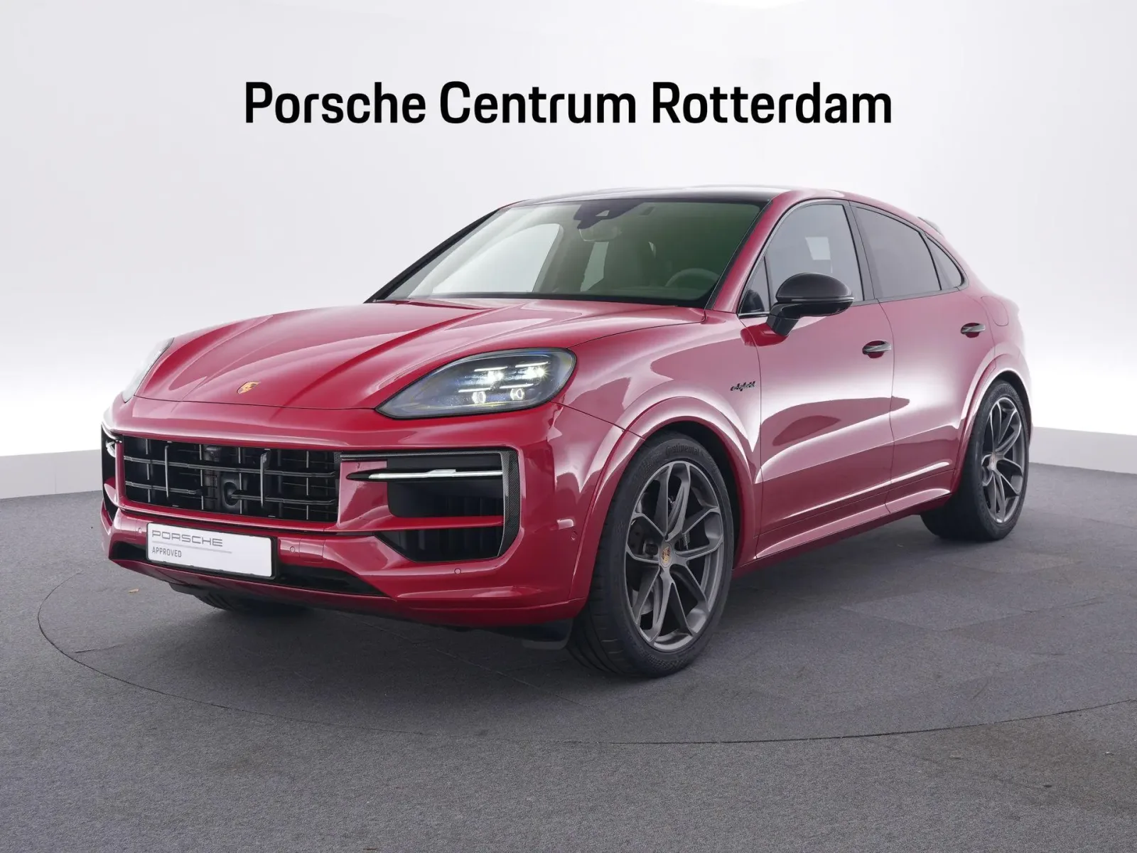 Porsche Cayenne (2023) — foto 1