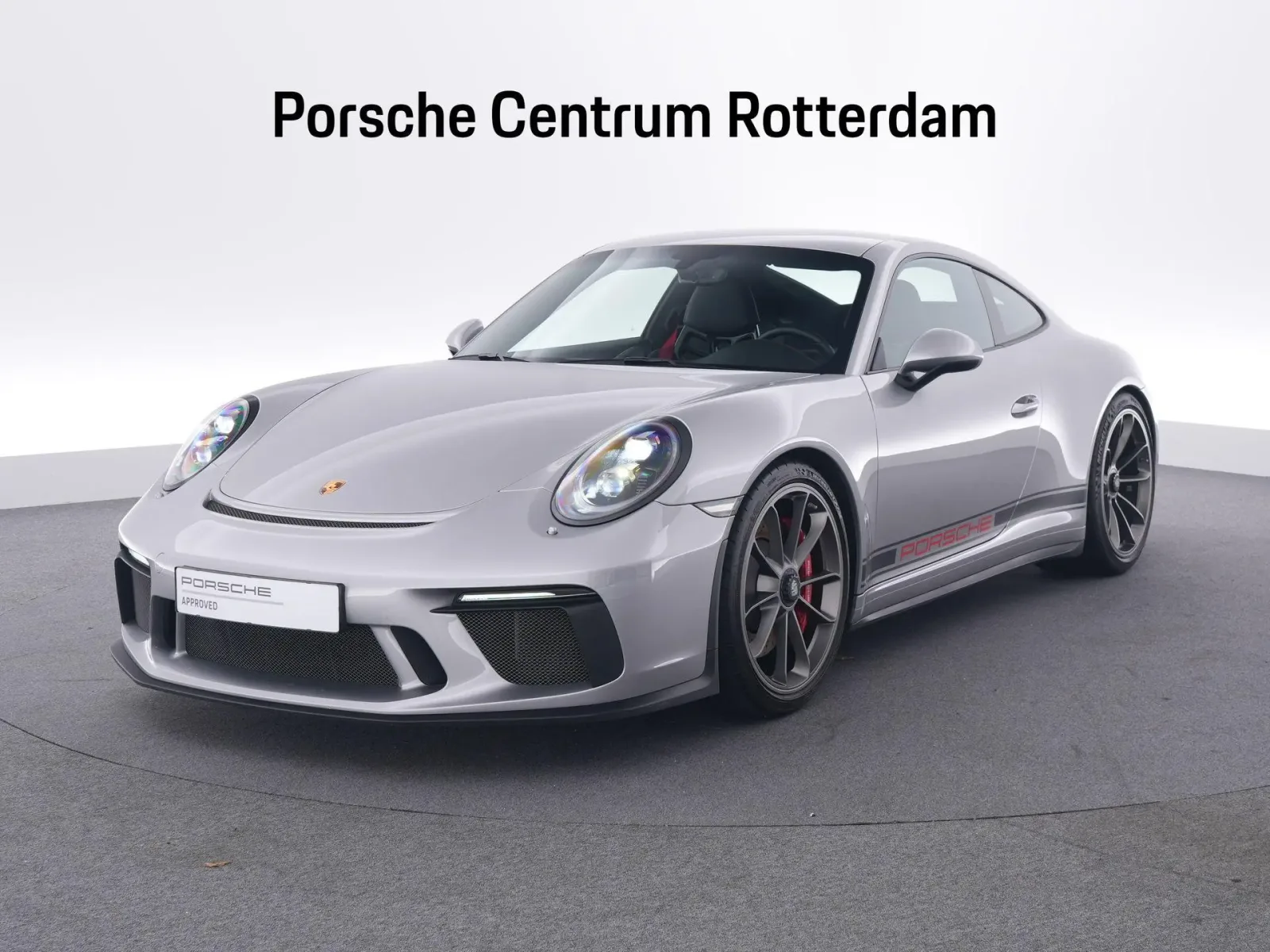 Porsche 911 (2018) — foto 1