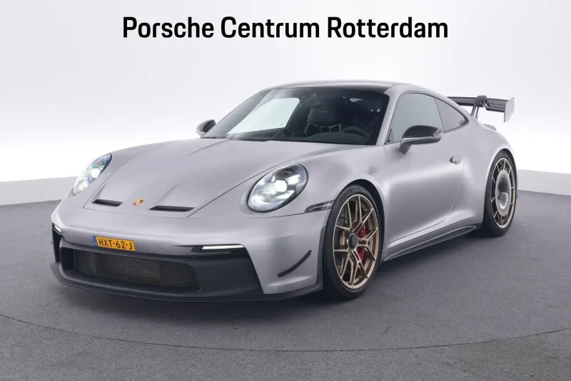 Porsche 911 (2024)