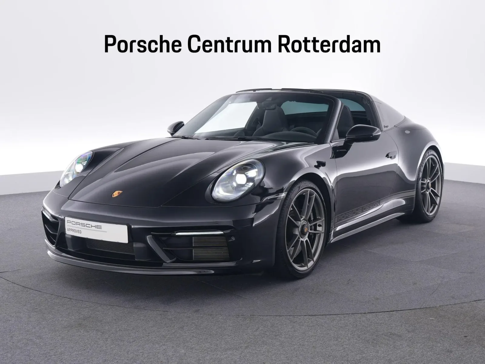 Porsche 911 (2024) — foto 1