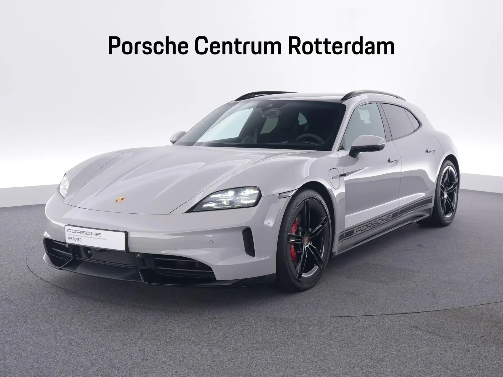 Porsche Taycan (2024) — foto 1