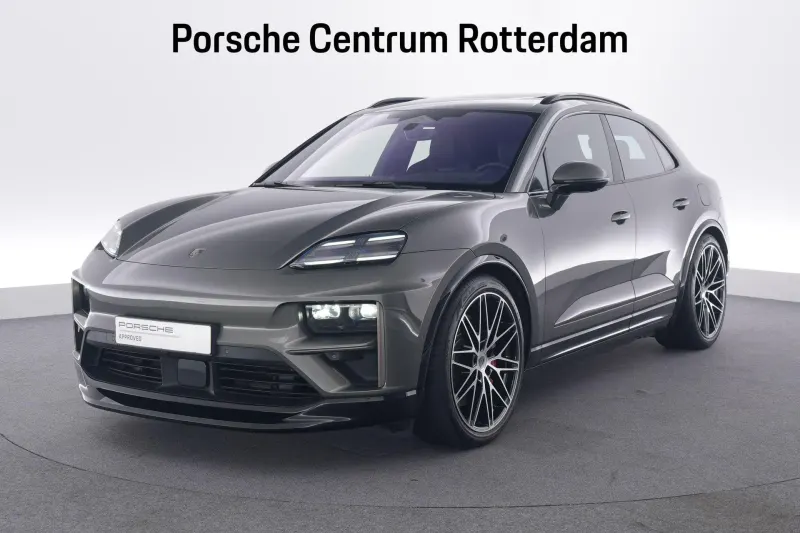 Porsche Macan (2024)