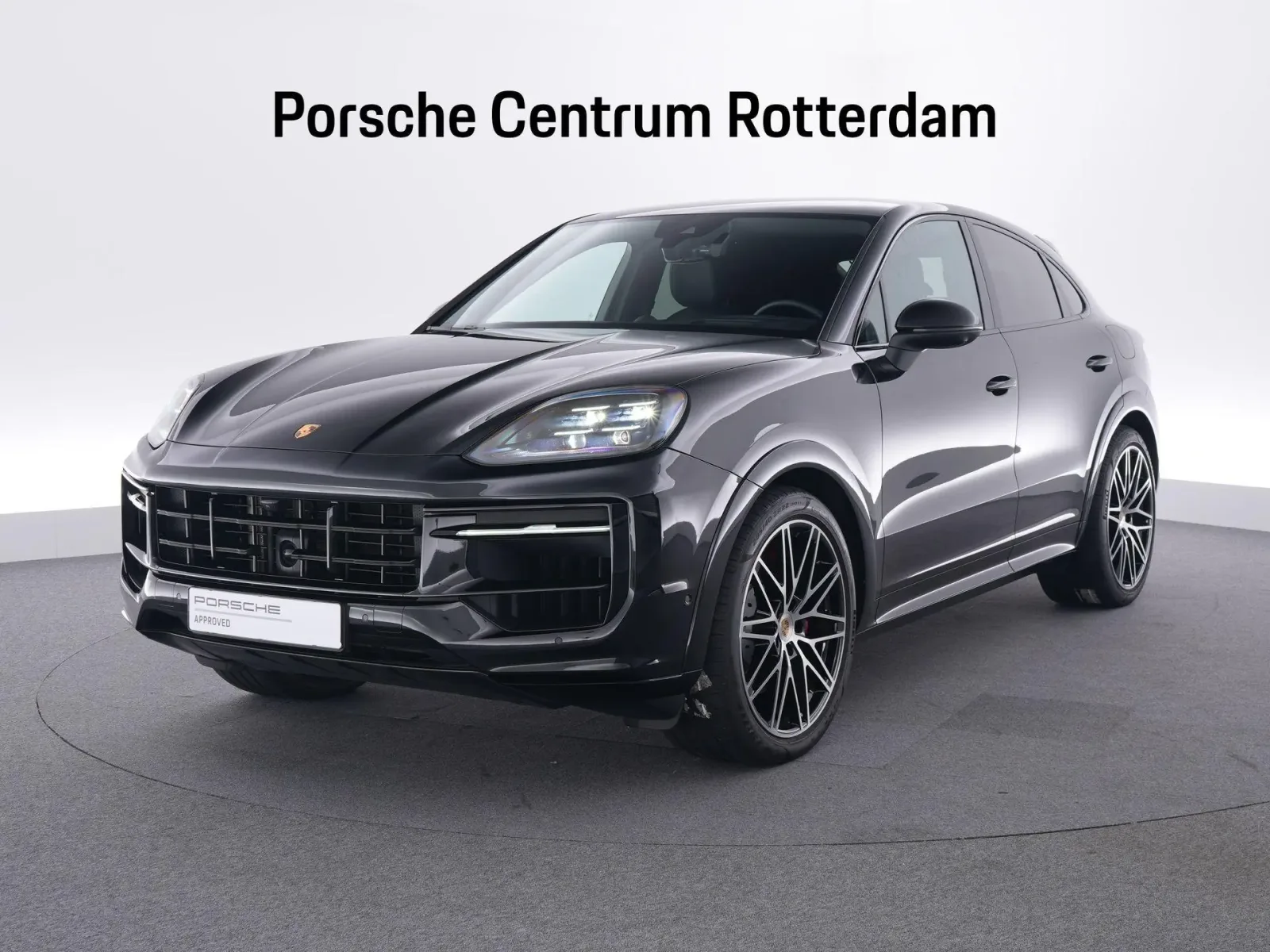 Porsche Cayenne (2024) — foto 1