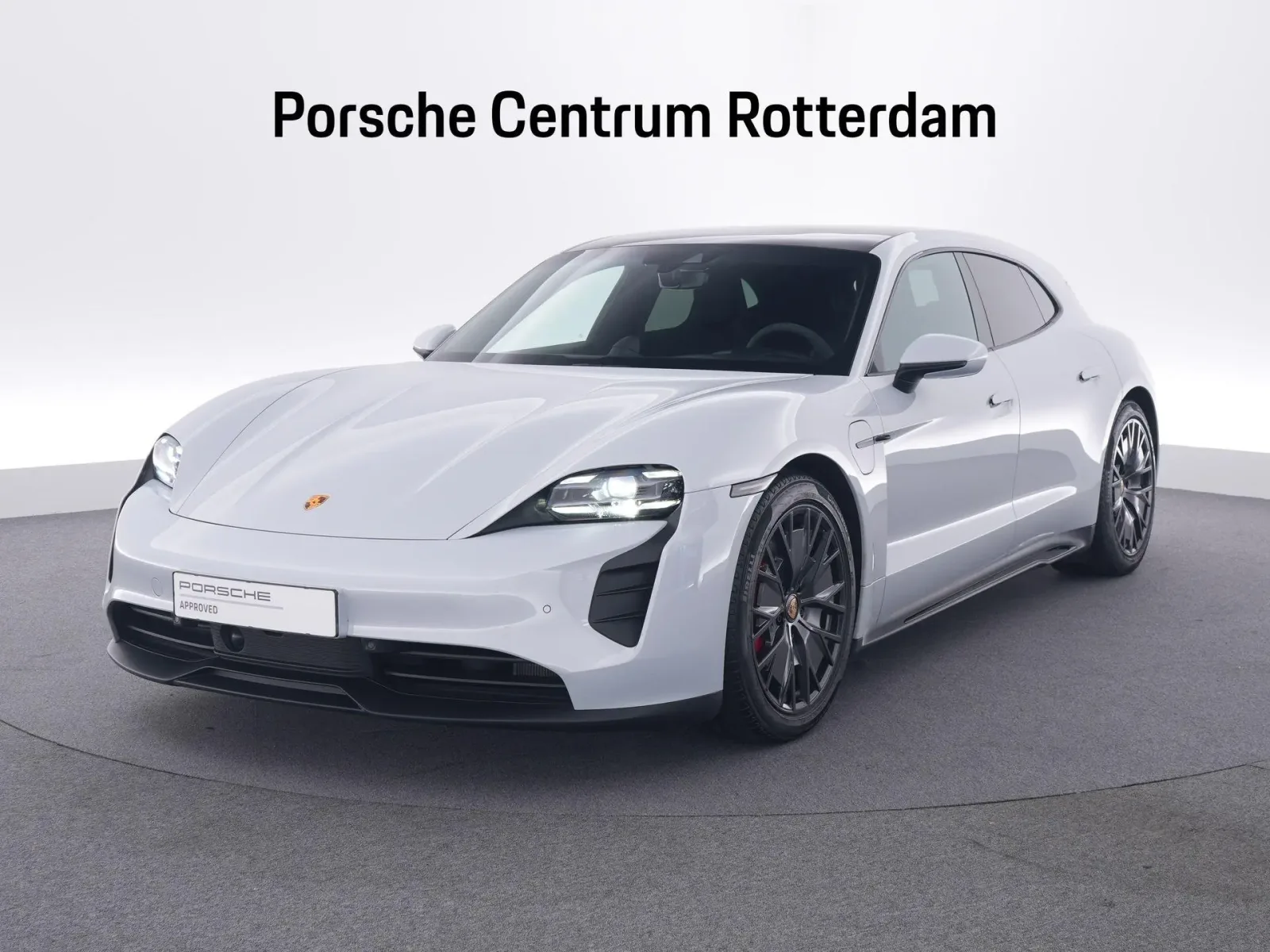 Porsche Taycan (2023) — foto 1