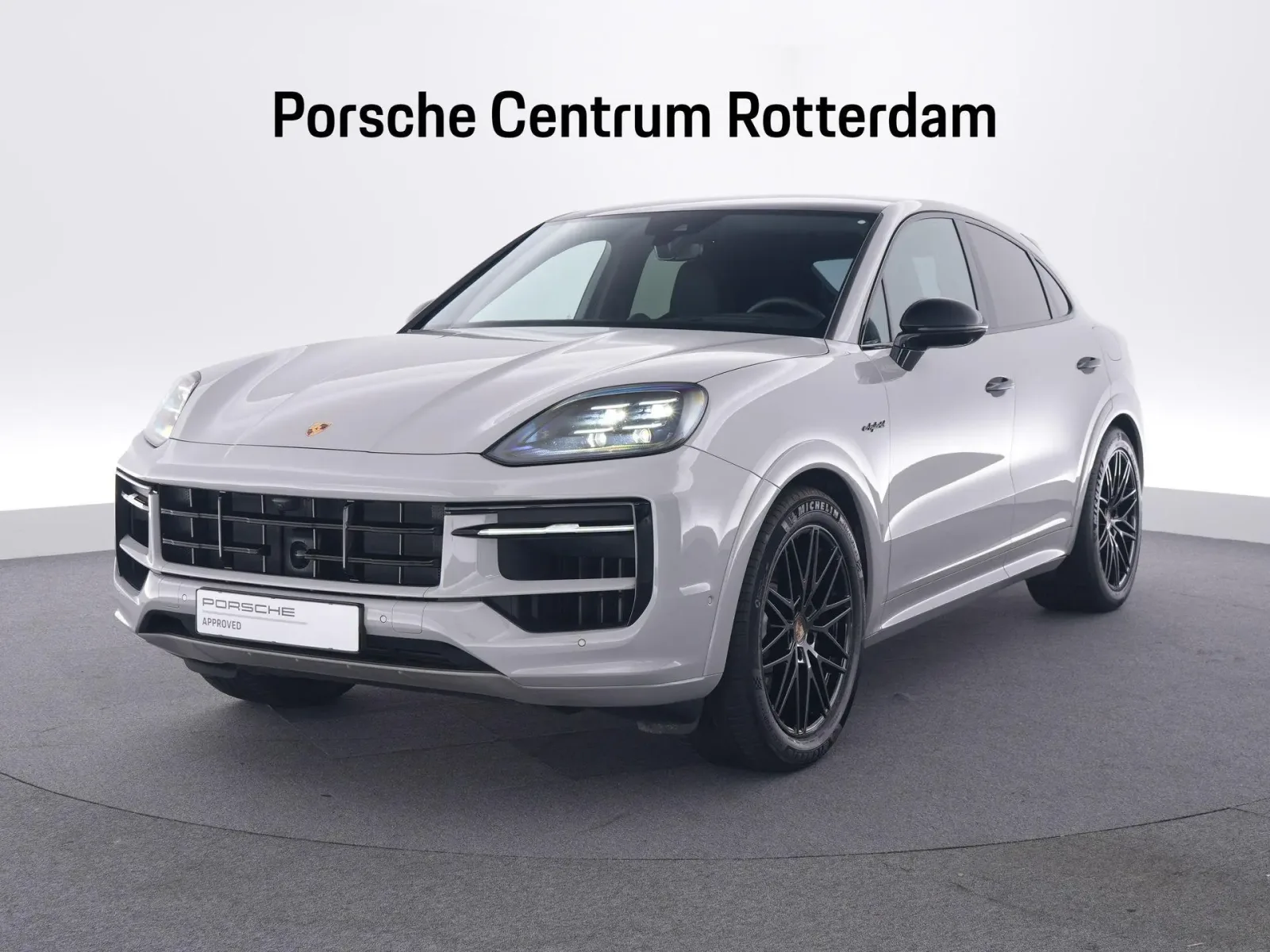 Porsche Cayenne (2024) — foto 1