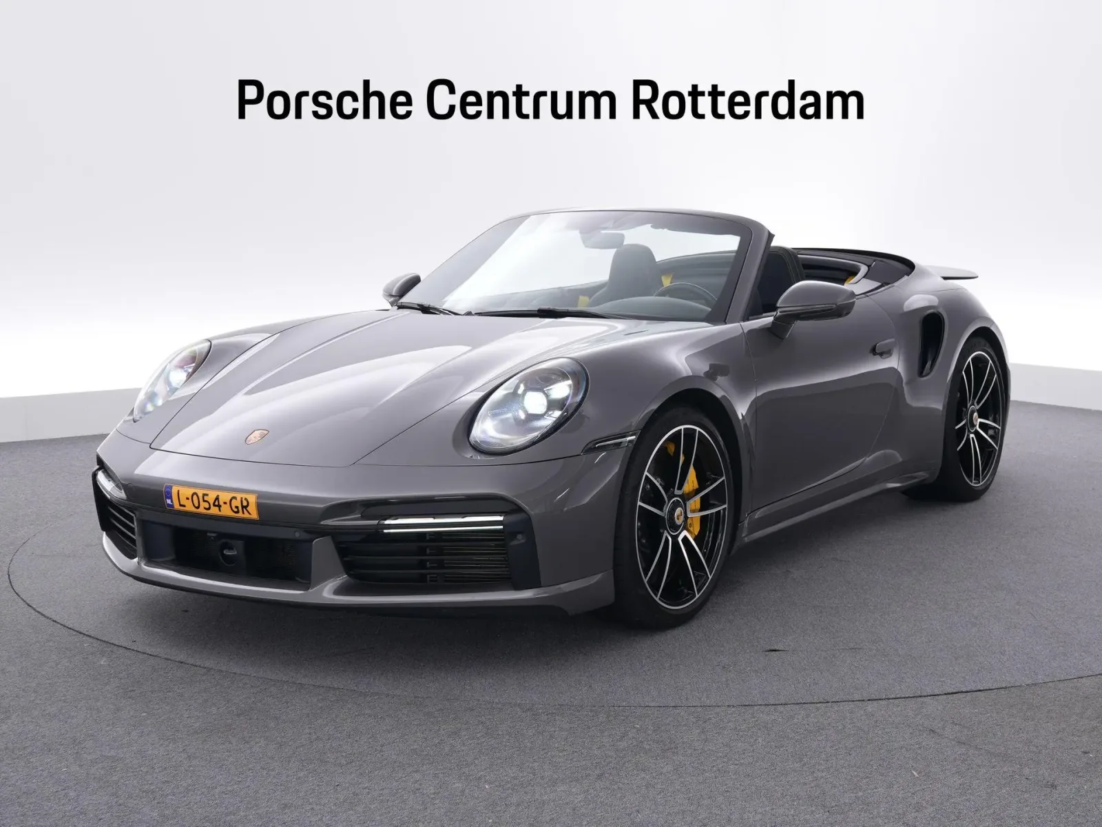 Porsche 911 (2021) — foto 1