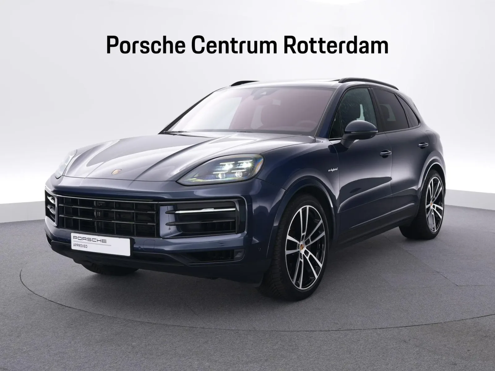 Porsche Cayenne (2024) — foto 1