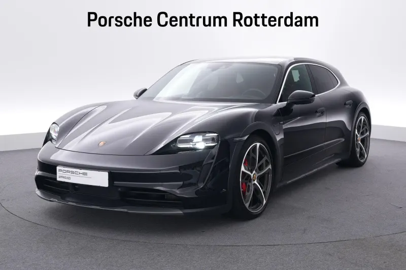 Porsche Taycan (2021)
