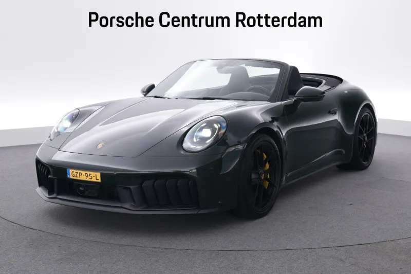 Porsche 911 (2025)