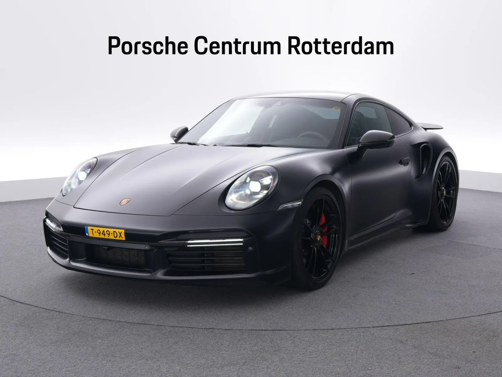 Porsche 911 (2023) — foto 1
