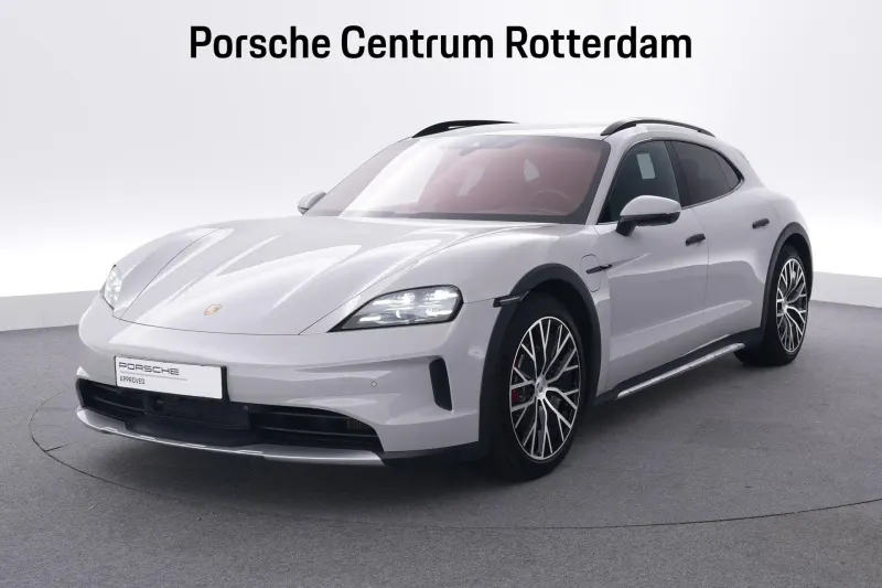 Porsche Taycan Cross Turismo (2024)