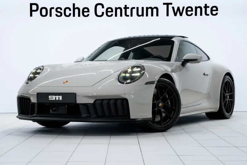 Porsche 911 (2024)