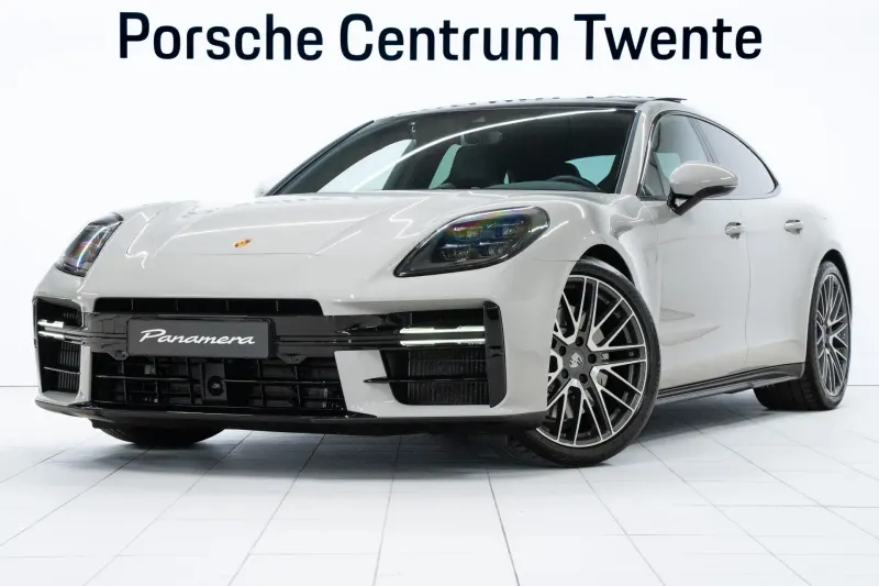 Porsche Panamera (2024)