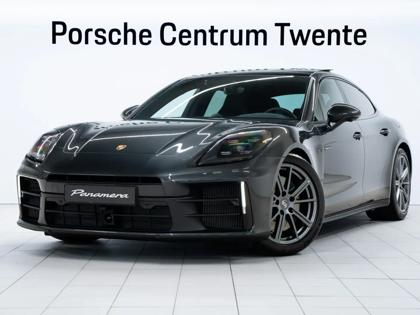 Porsche Panamera (2025) — foto 1