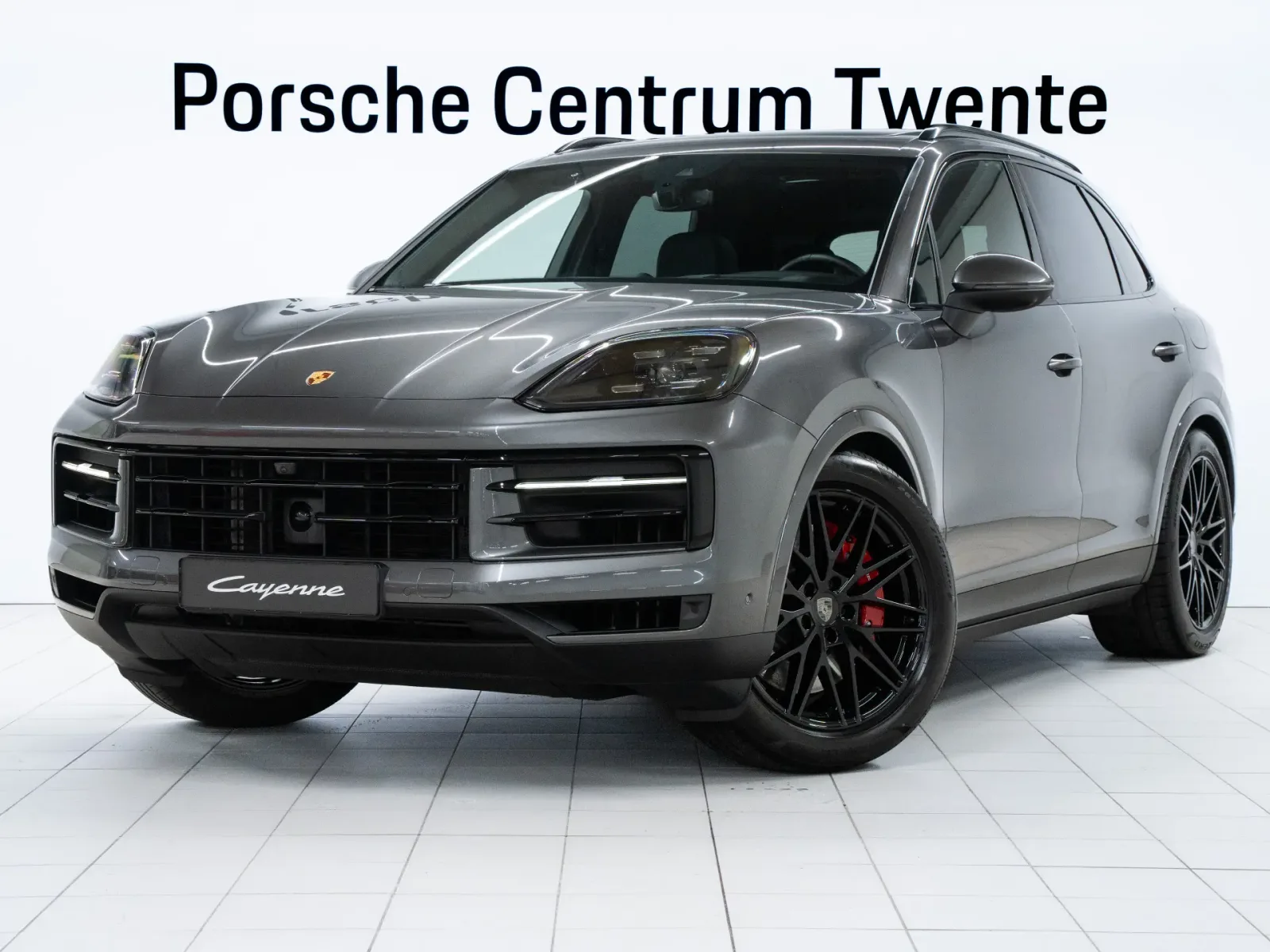 Porsche Cayenne (2024) — foto 1