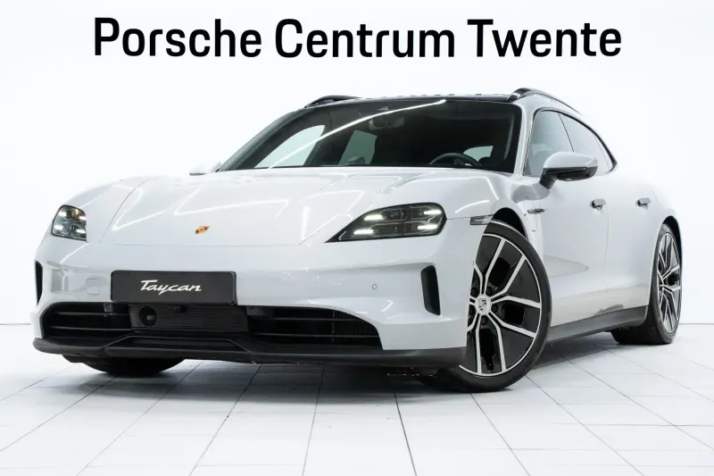Porsche Taycan (2024)