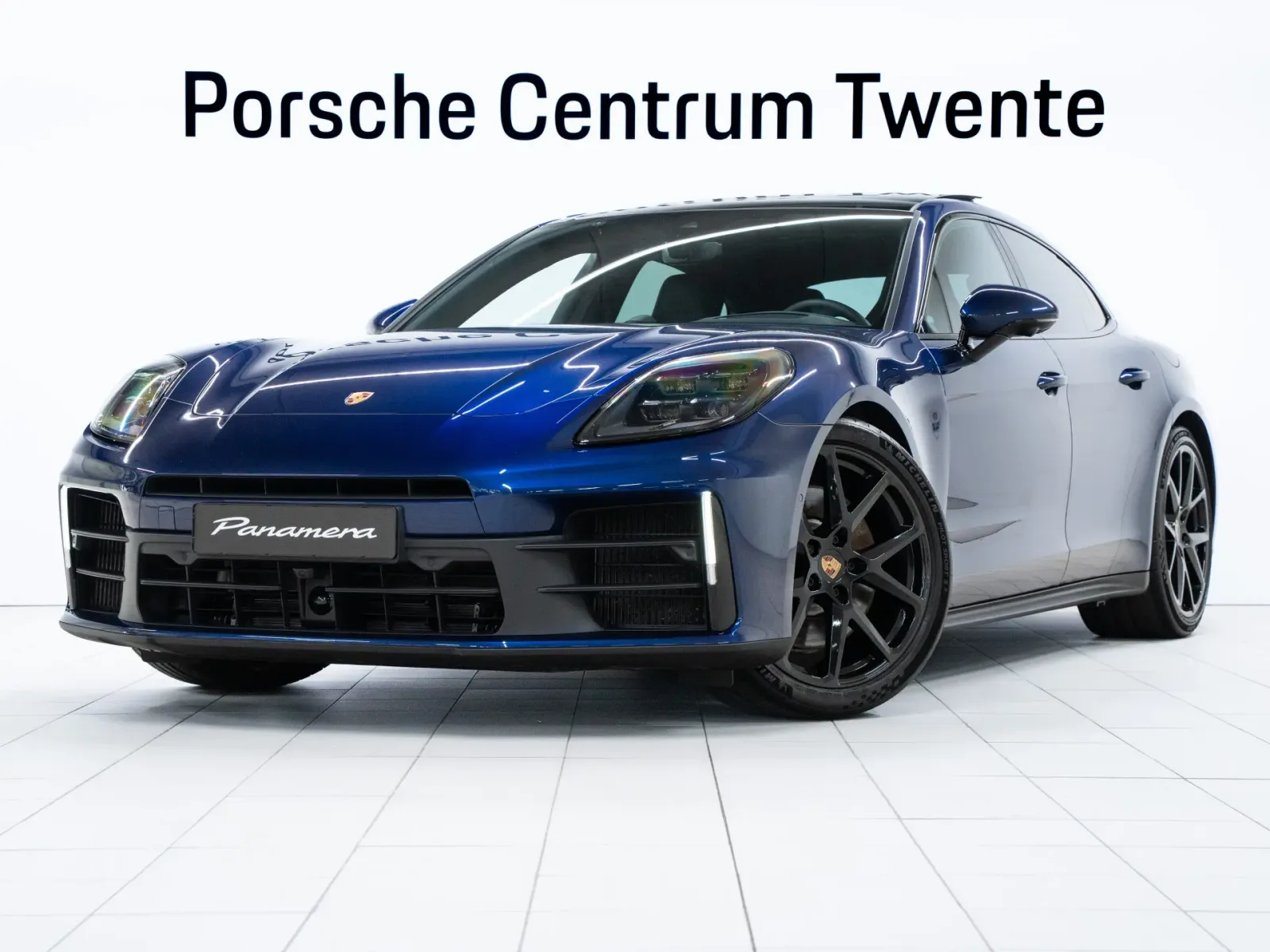 Porsche Panamera (2024) — foto 1