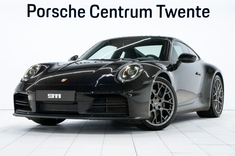 Porsche 911 (2024)