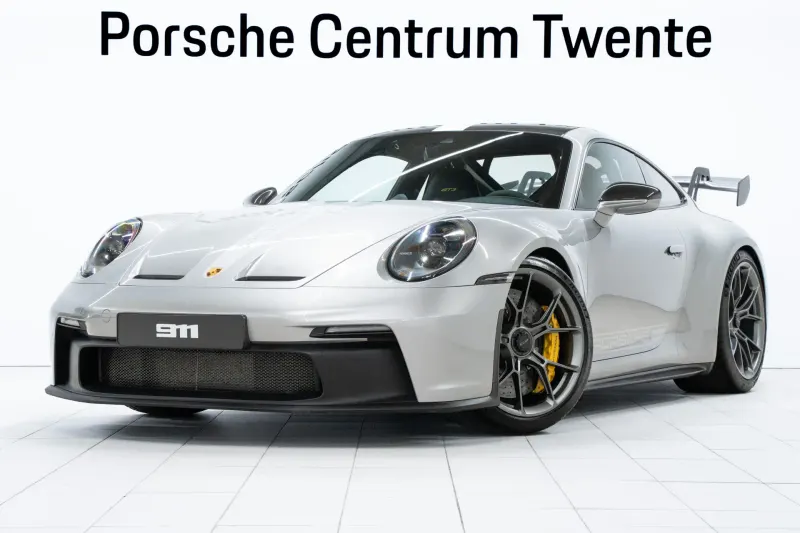 Porsche 911 (2023)