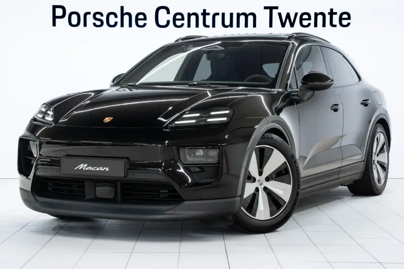 Porsche Macan (2024)
