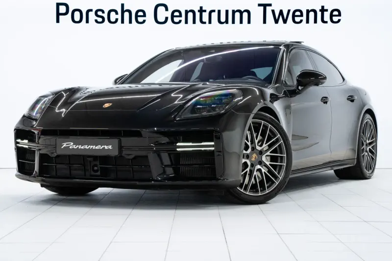 Porsche Panamera (2024)