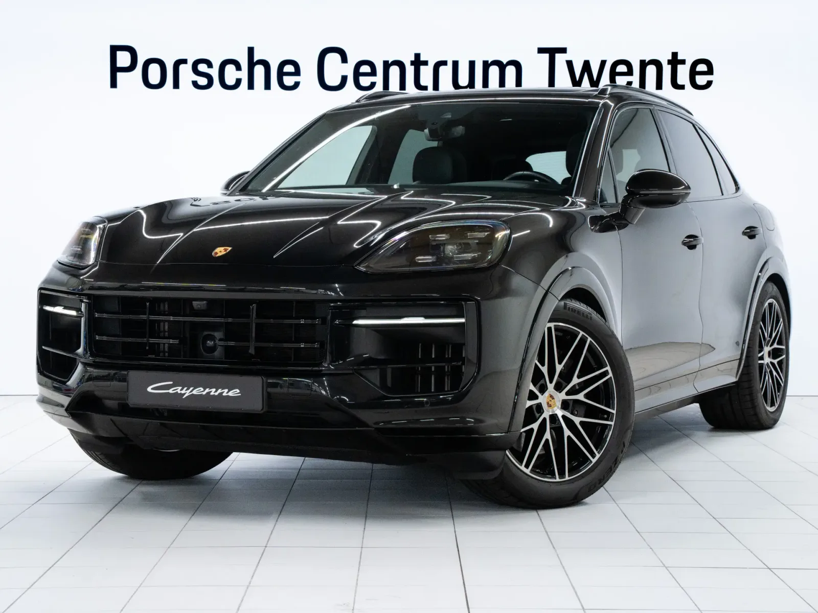 Porsche Cayenne (2024) — foto 1
