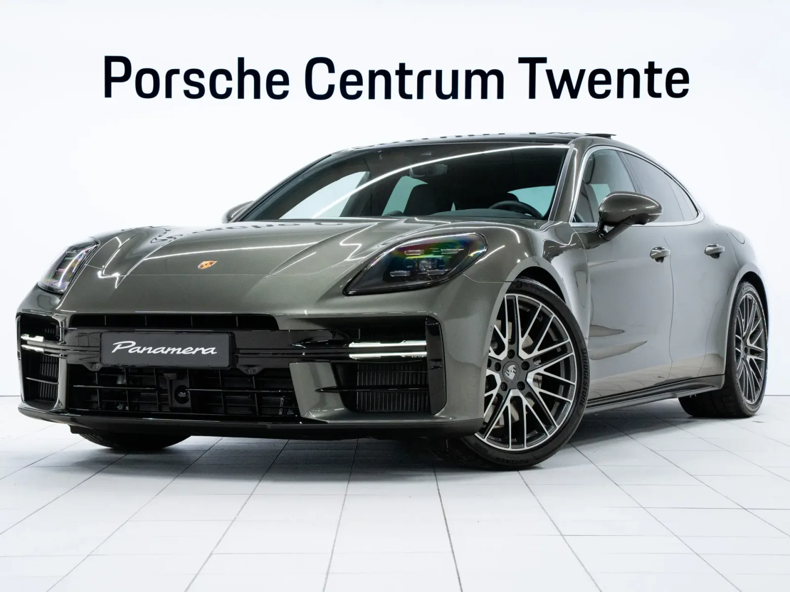 Porsche Panamera (2026) — foto 1