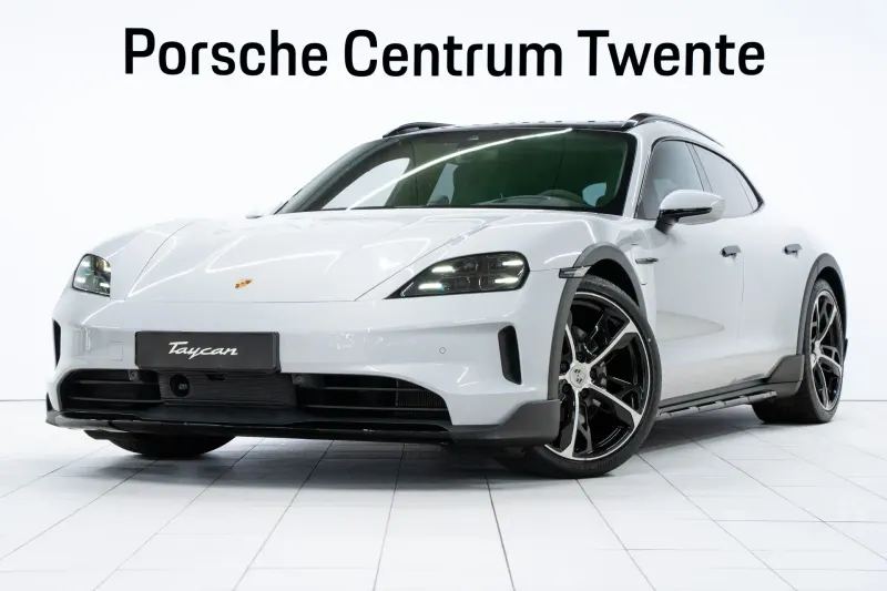 Porsche Taycan (2024)