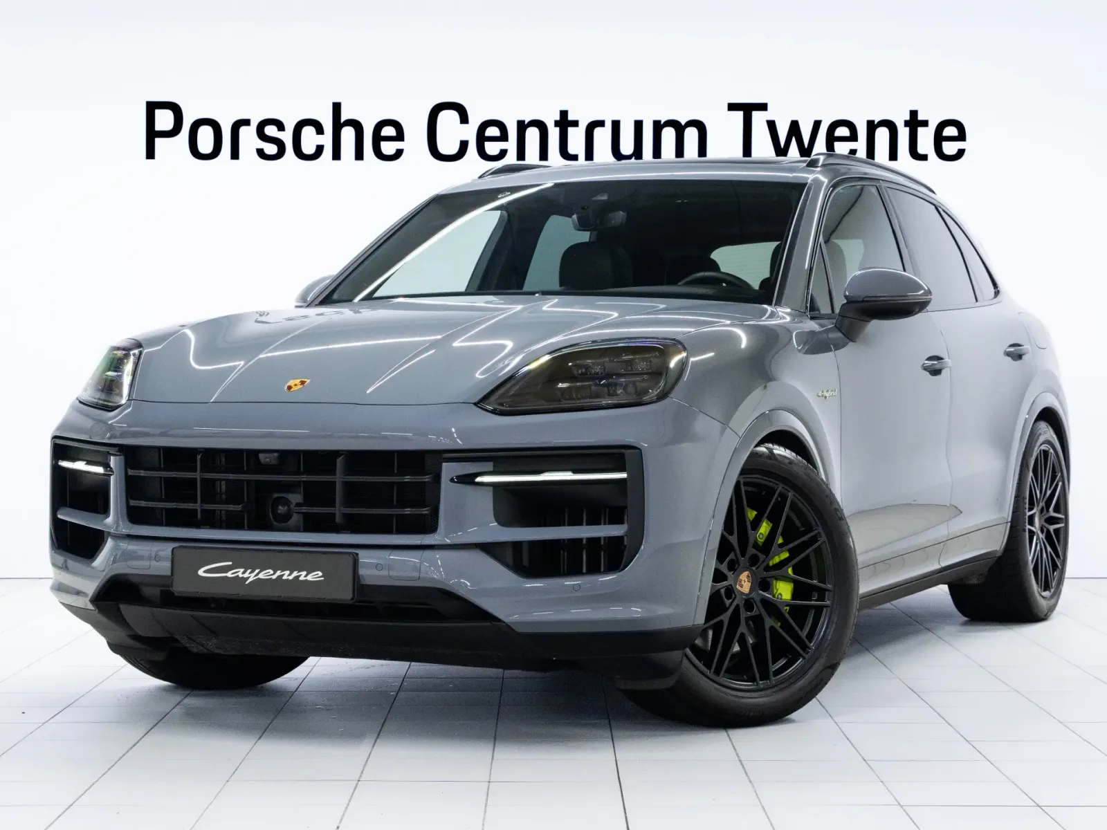 Porsche Cayenne (2024) — foto 1
